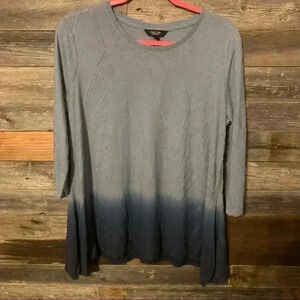 NWT Simply Vera Vera Wang blue ombré shirt